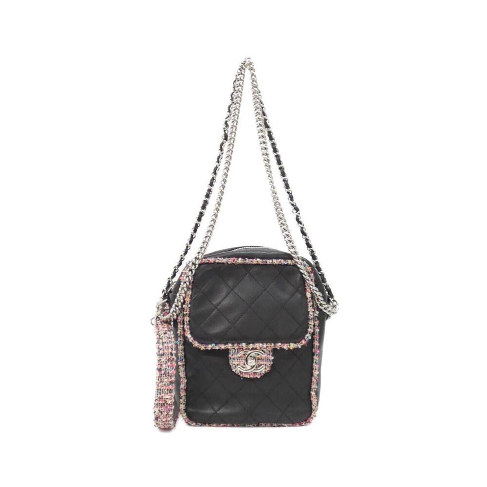 Chanel shoulder bag